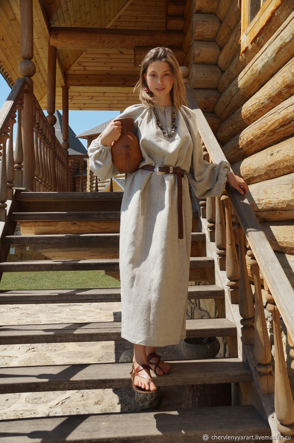 Girls in Slavic costumes in Cagayan de Oro